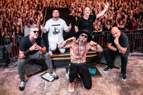 Tico Santa Cruz vocalista da banda Detonauta visita São Raimundo Nonato com grande show na casa de show 5