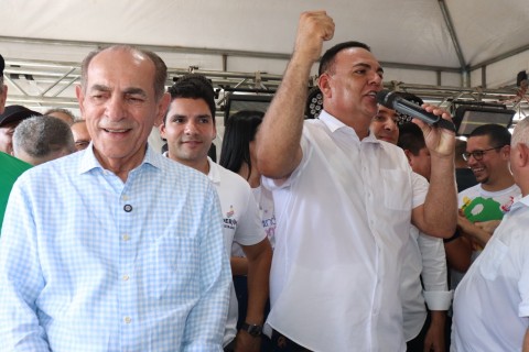 Prefeito Rogério Castro inaugura obra de asfaltamento da estrada do São Vitor em São Raimundo Nonato